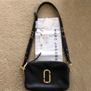 *SOLD* MARC JACOBS THE SOFTSPOT 27